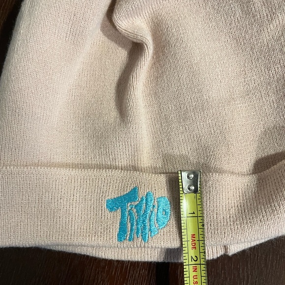 Timid Beanie - Pastel Pink/Baby Blue NWOT - Picture 4 of 6